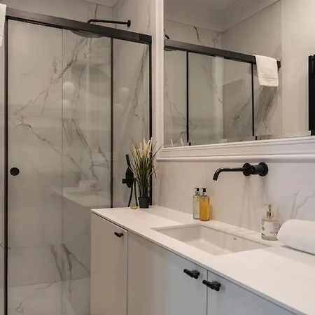 Rentplanet - Wlodkowica Apartamento *